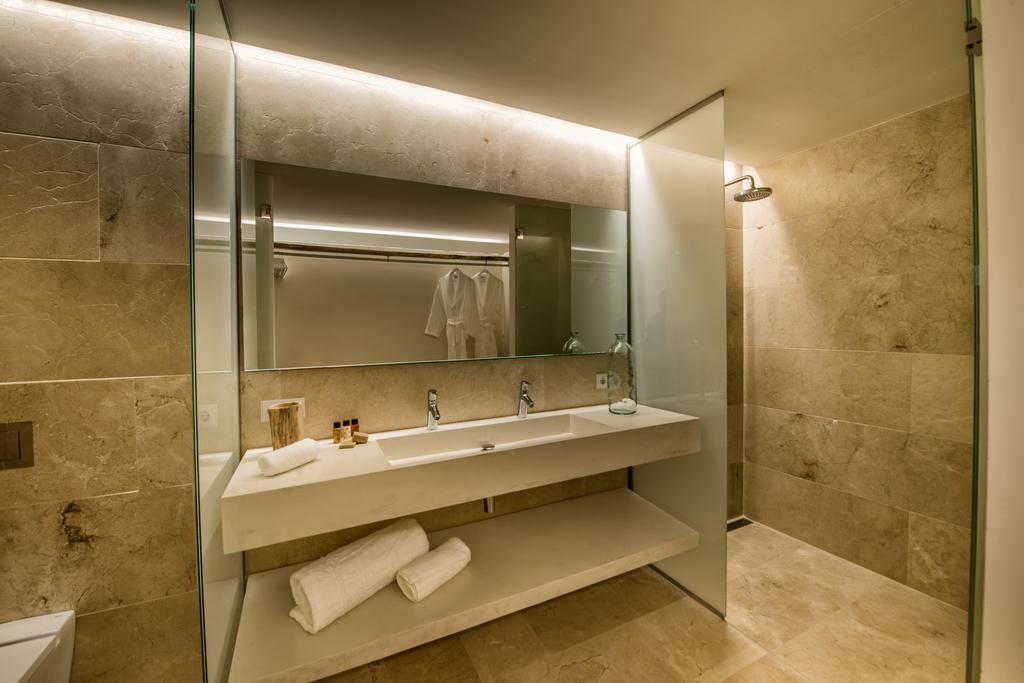 Es Lligats Agroturismo - Adults Only ซานต์โยเรนซ์เดสการ์ดาสซาร์ ภายนอก รูปภาพ